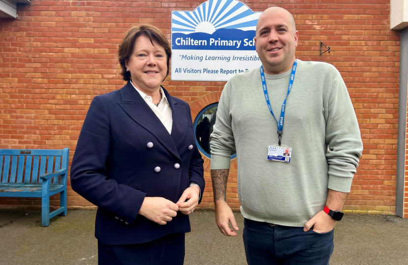 MP visits another ‘Good’ Basingstoke school -Chiltern Primary school